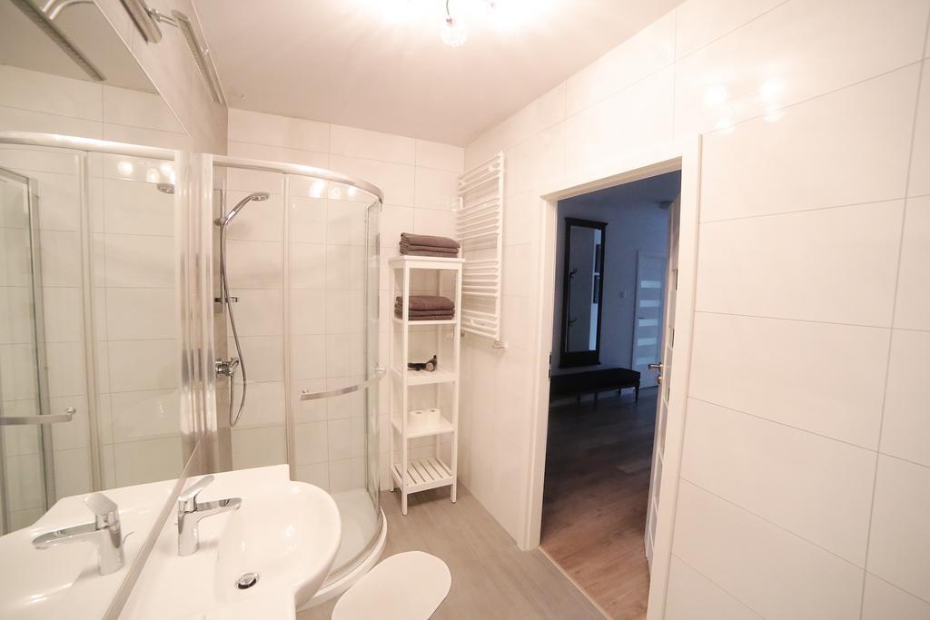 Apartament Paris Kołobrzeg Esterno foto